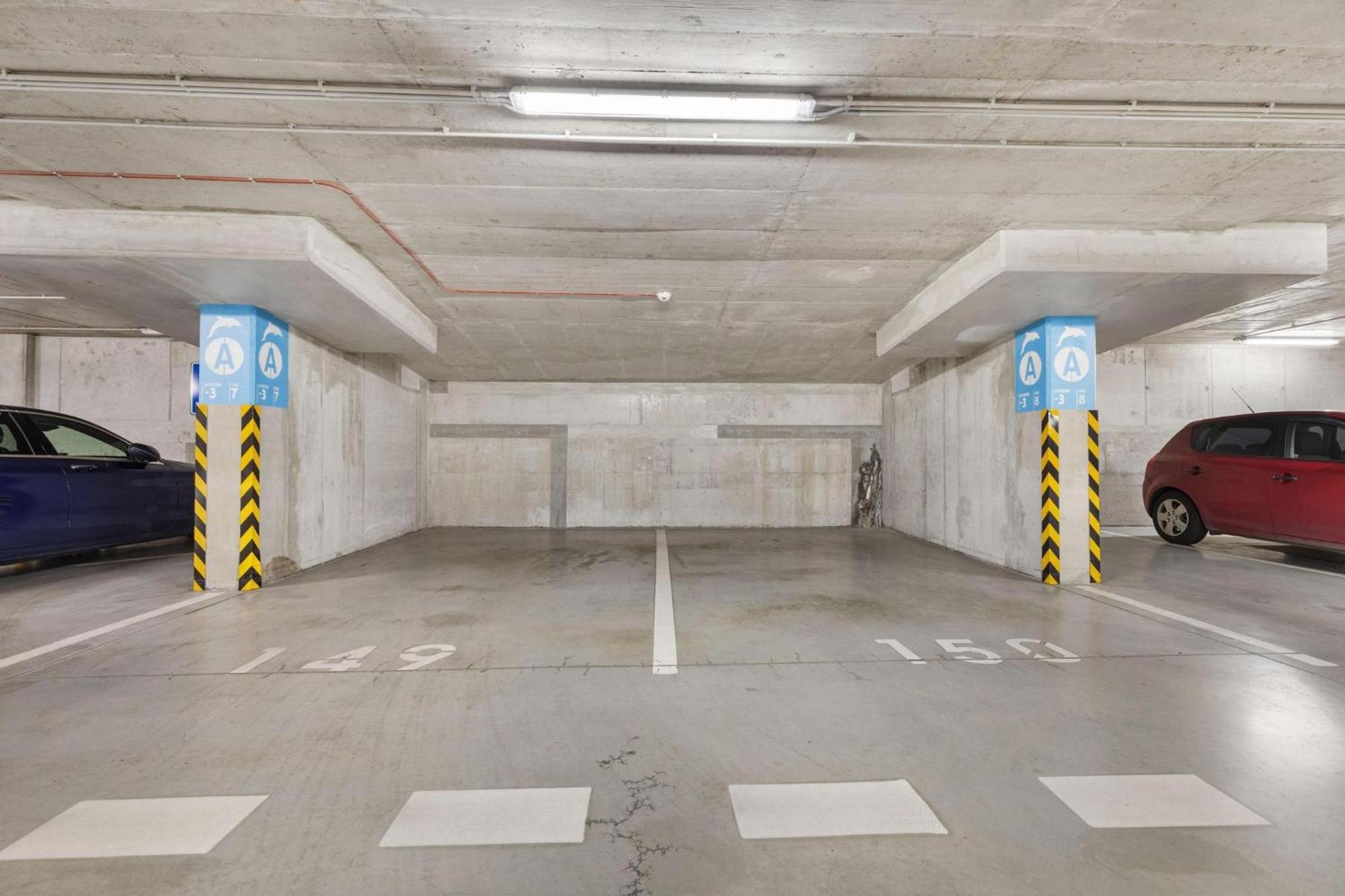 Sky Apartman In Bratislava - With 2 Parking Places Ngoại thất bức ảnh